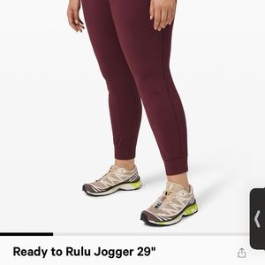 Lululemon ready to rulu joggers